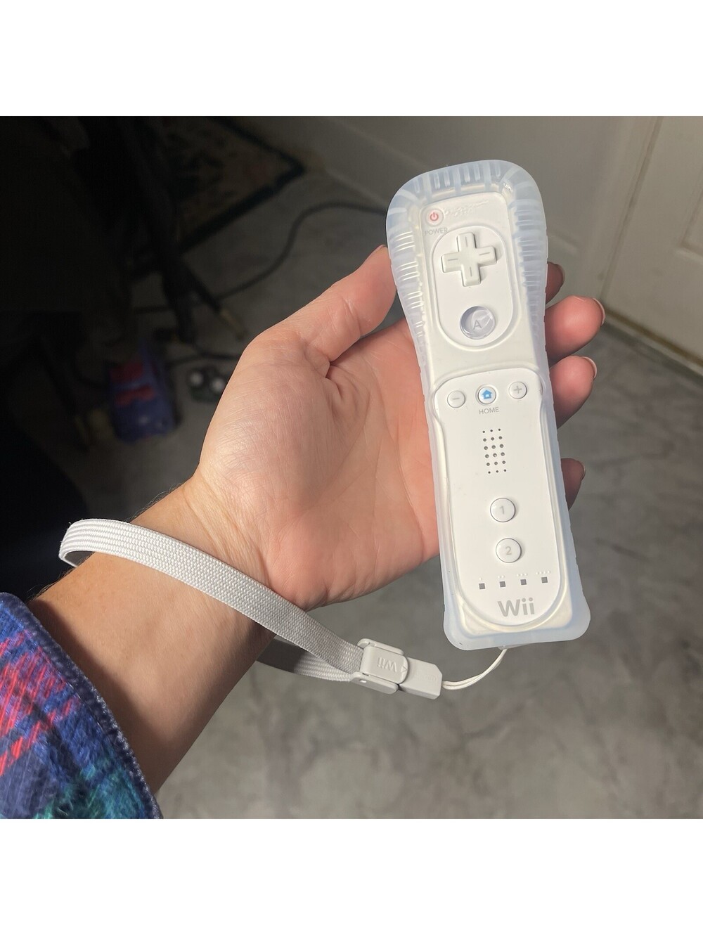 Nintendo Wii Remote Wireless Motion Controller RVL-003 White